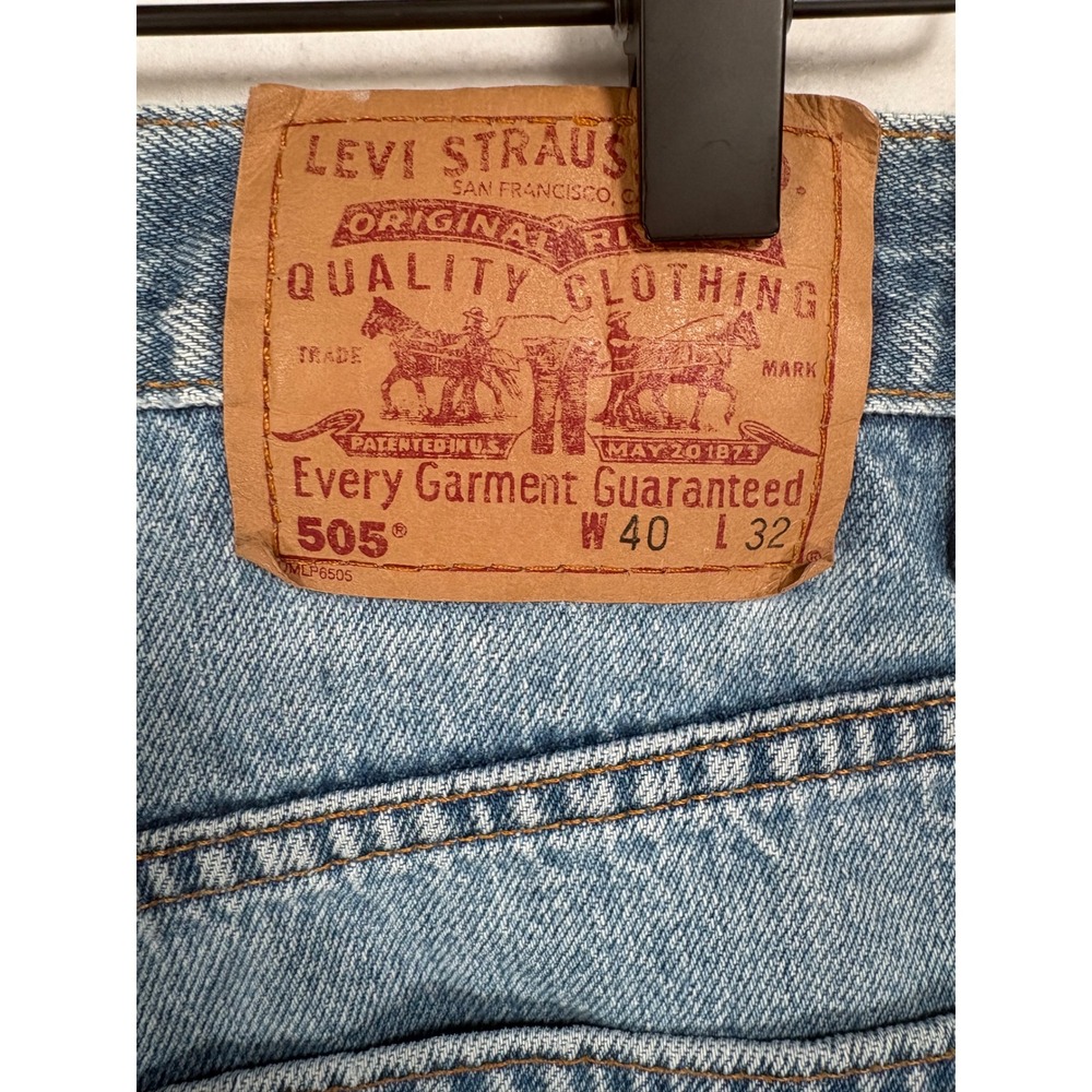 Vintage Levis 505 Regular Fit Straight Leg Jeans Light Wash Denim 40x32 Canada - Picture 7 of 11
